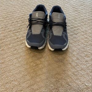 On Running. On Cloud 5. Blue.  Men Size 7. Women Size 8.5